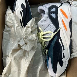Yeezy Boost 700 Waverunners